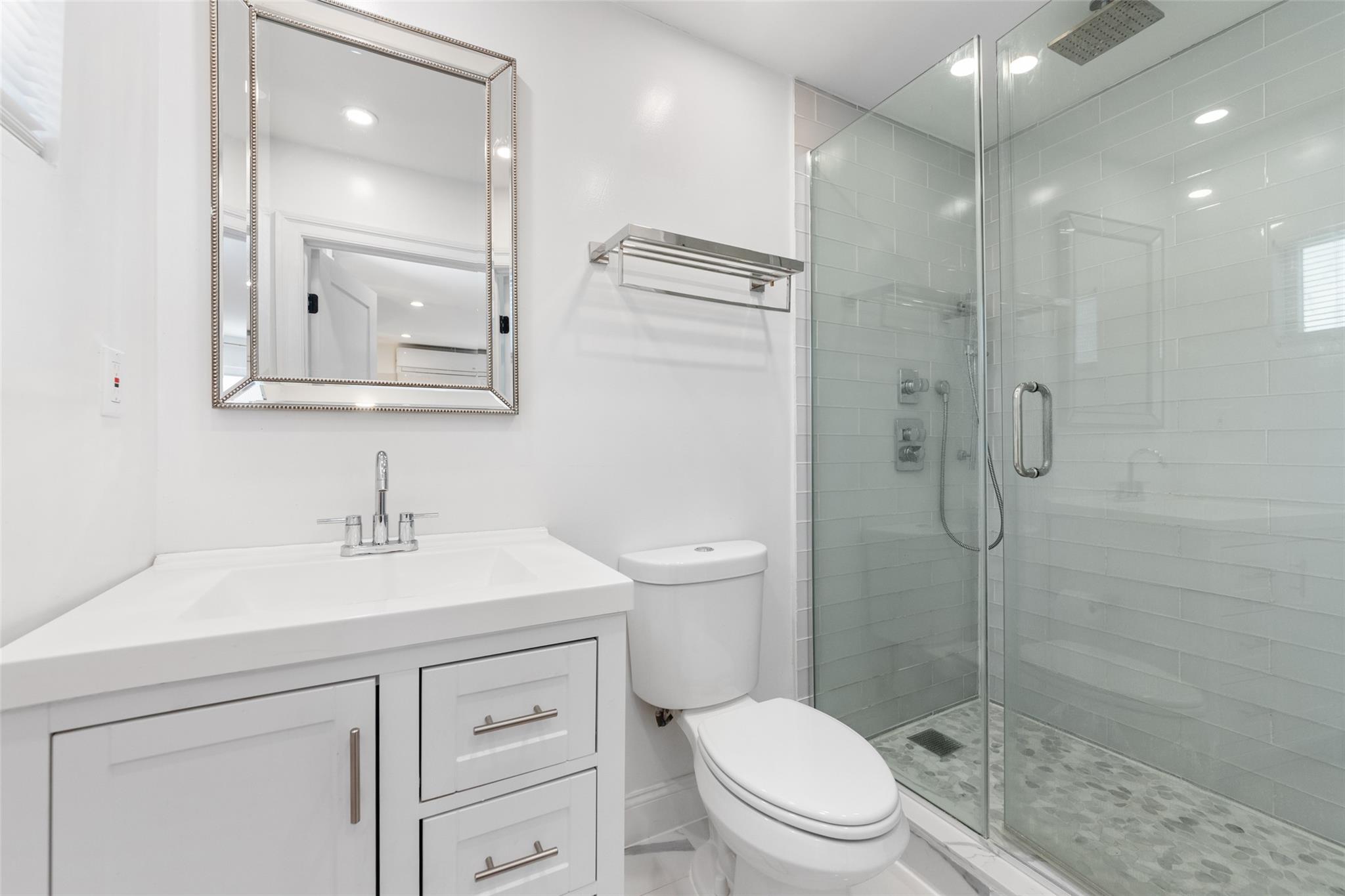 732 Jackie Lane Property Photo 14