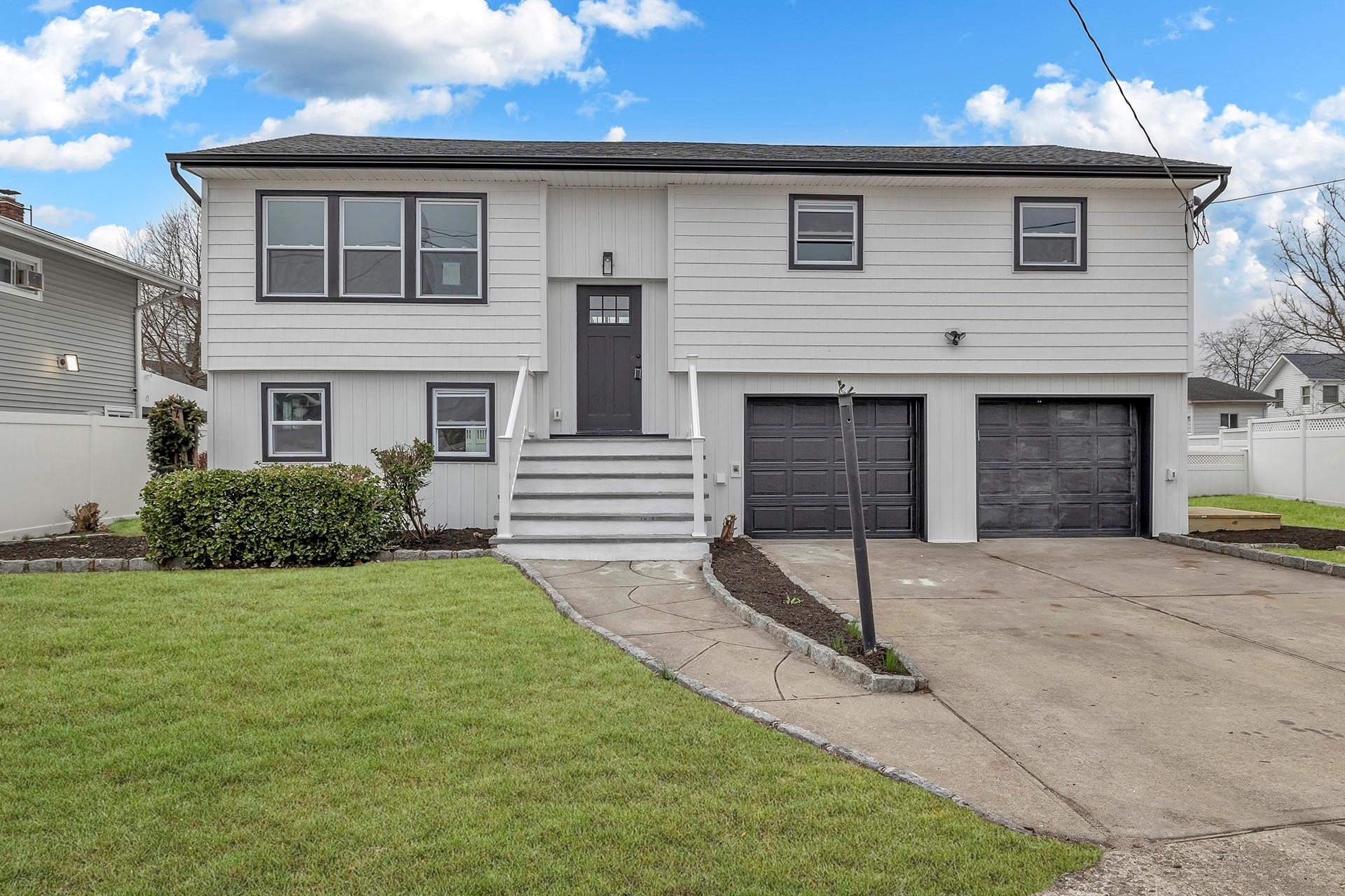 19 Laurel Road Property Photo