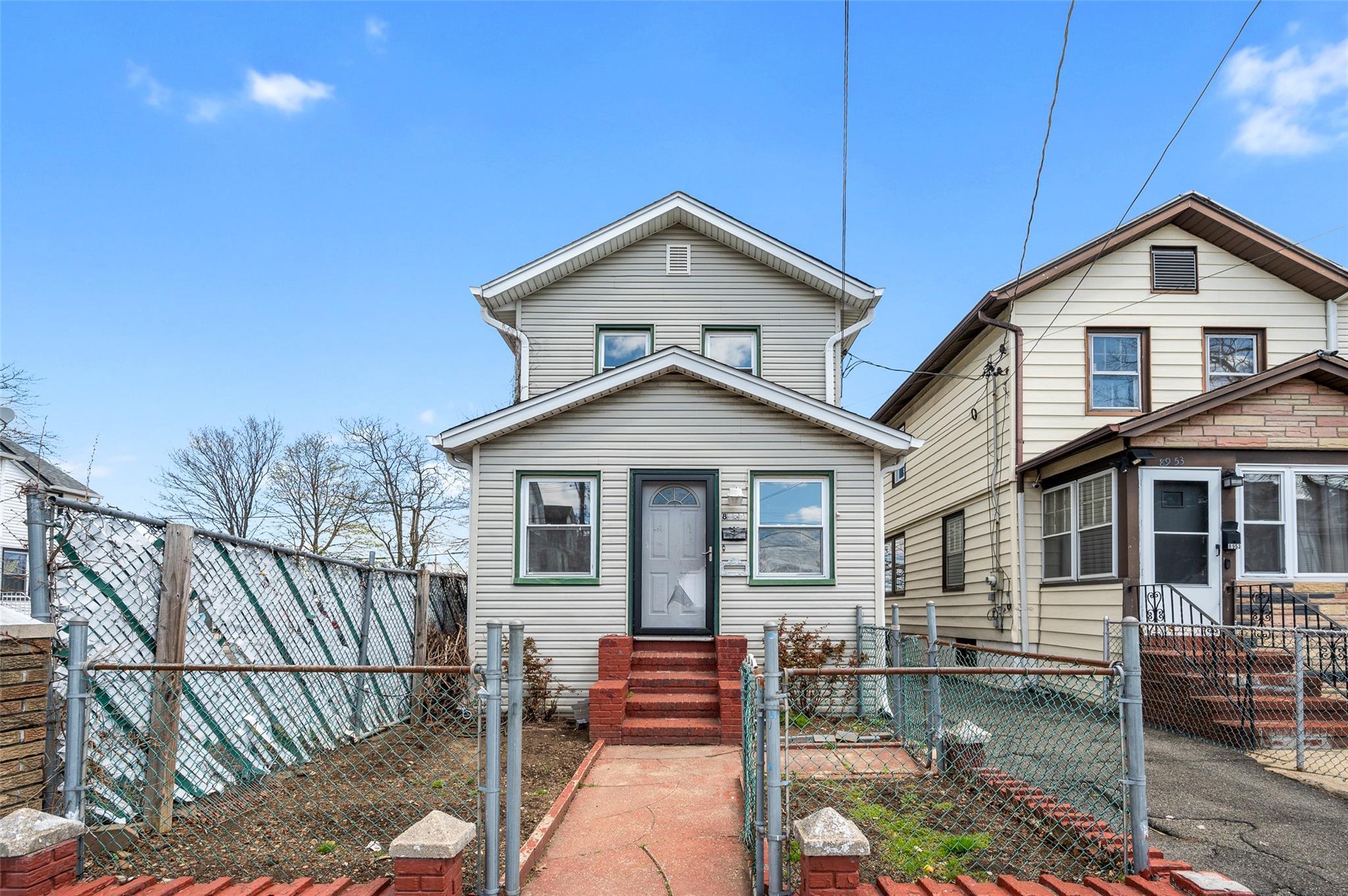 8951 121st Street Property Photo