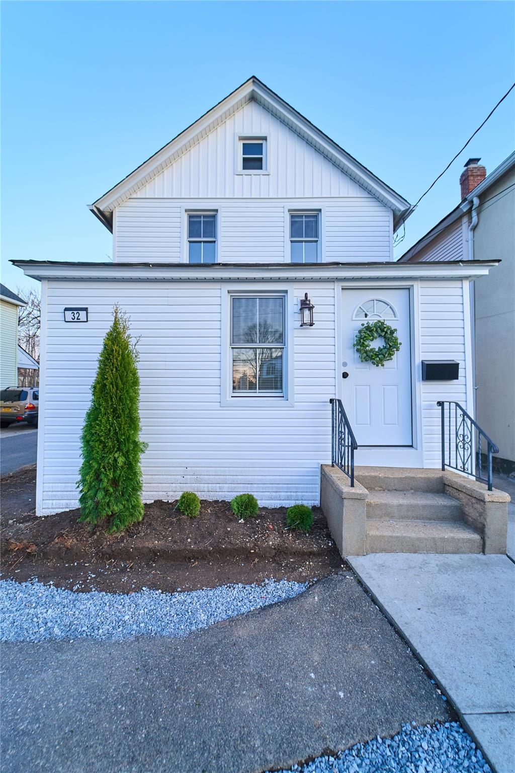 32 Thorne Avenue Property Photo