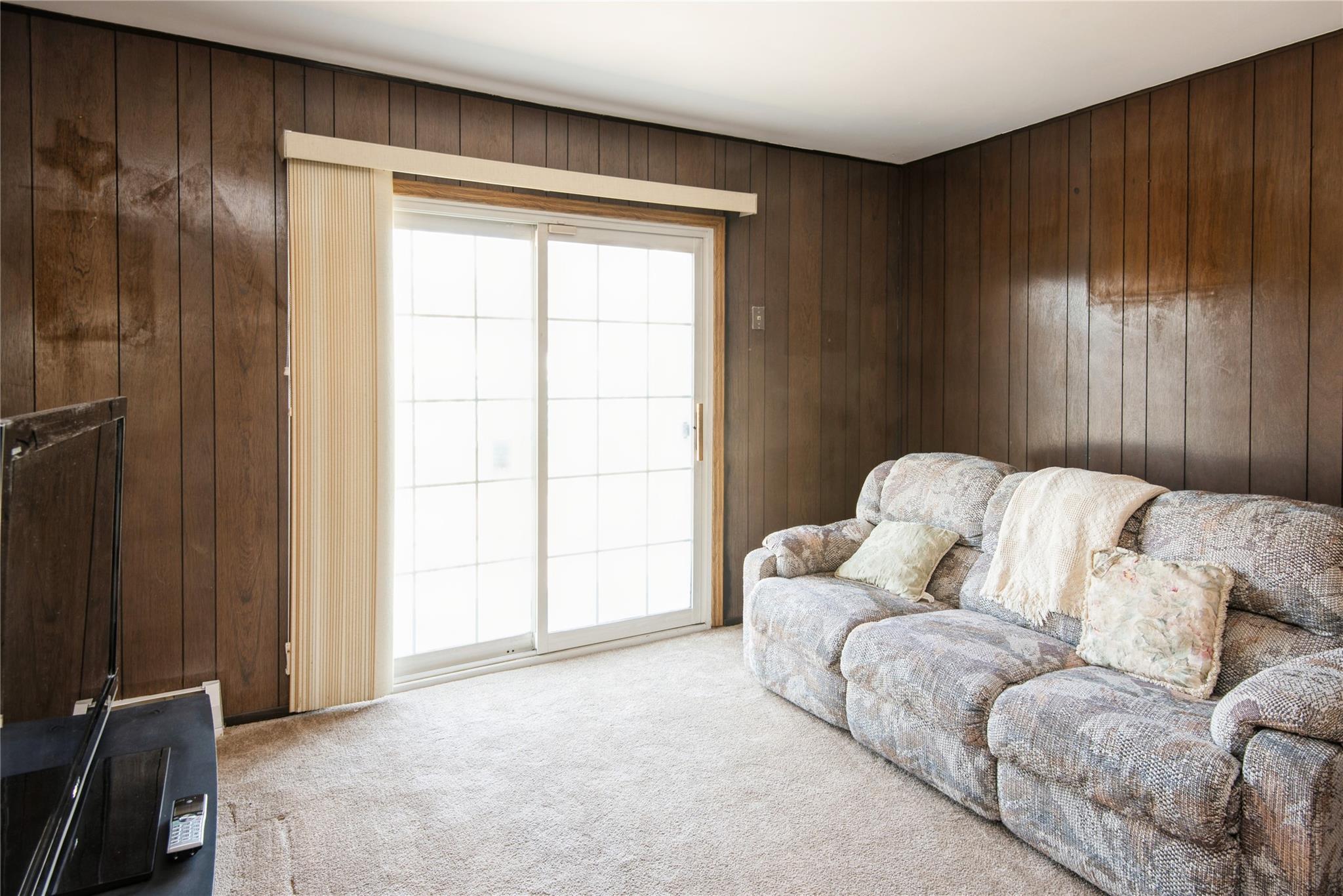 256 Leaf Avenue Property Photo 8