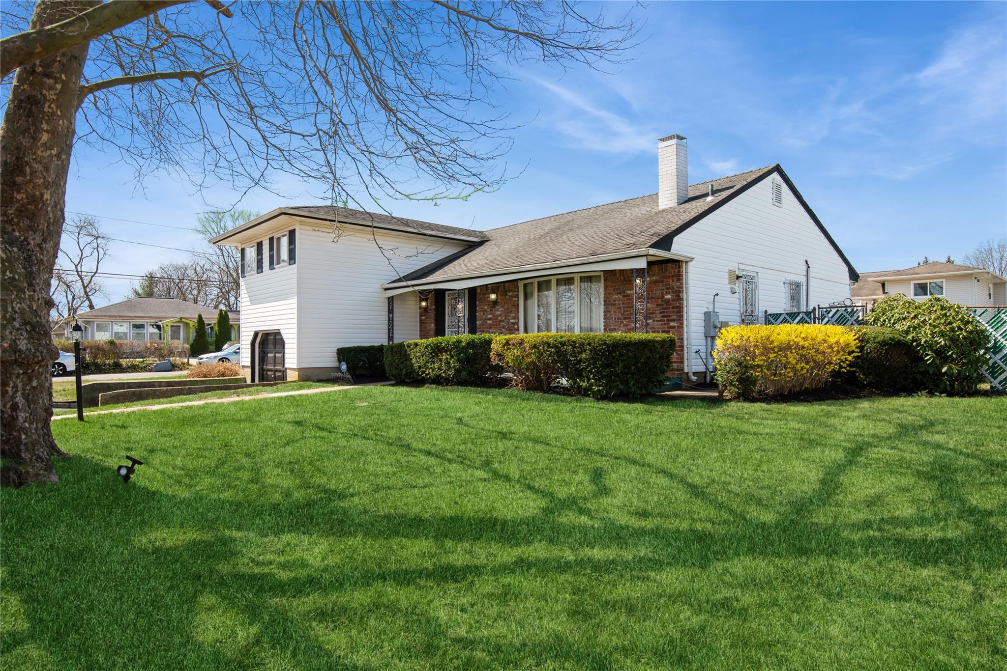 256 Leaf Avenue Property Photo 28