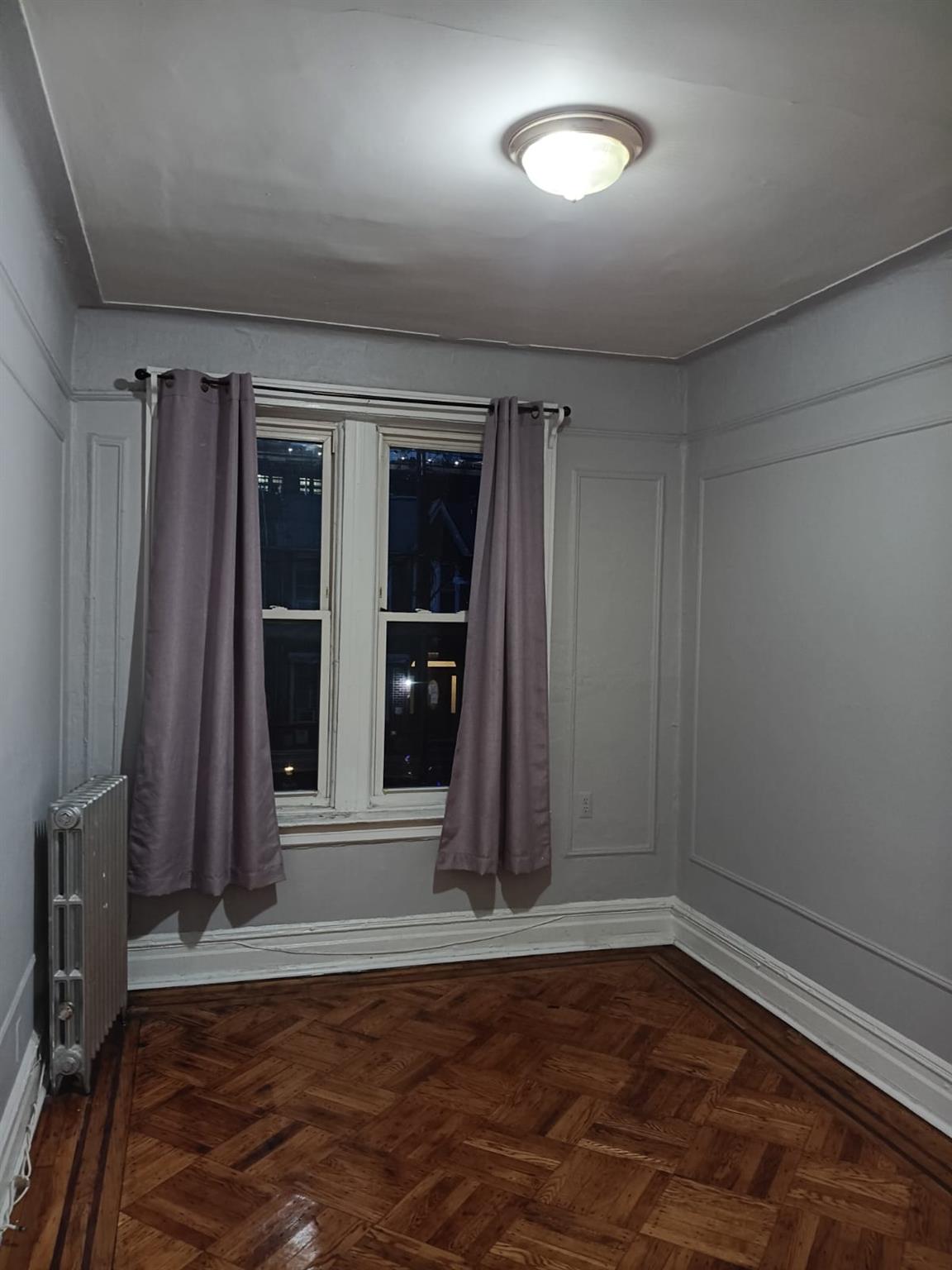 604 Midwood St Property Photo
