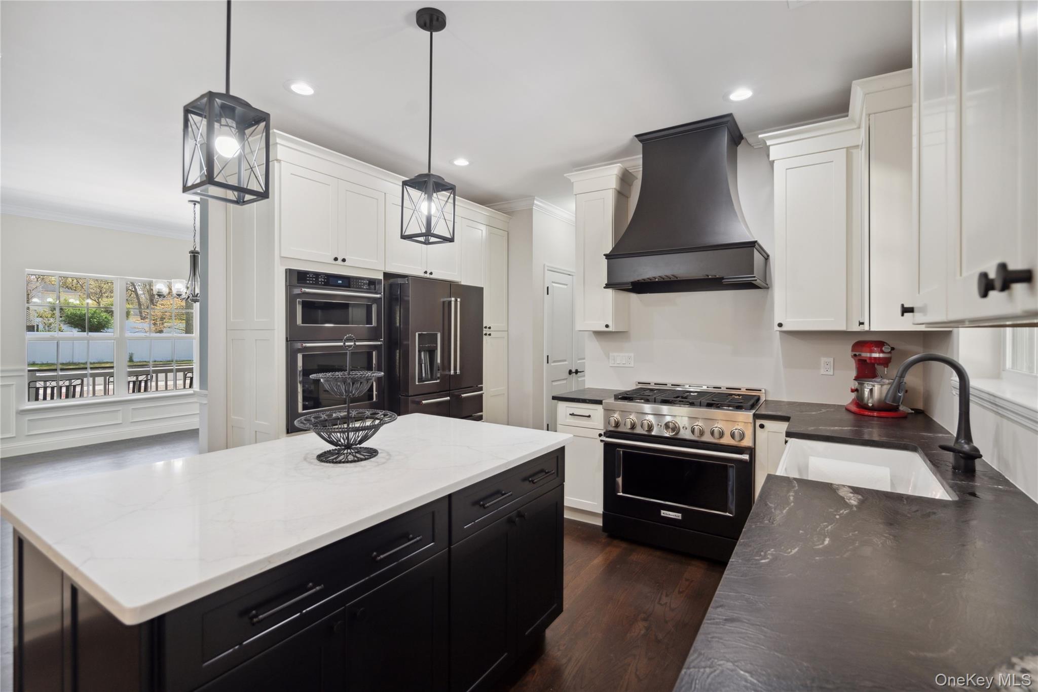 113 Currans Road Property Photo 3