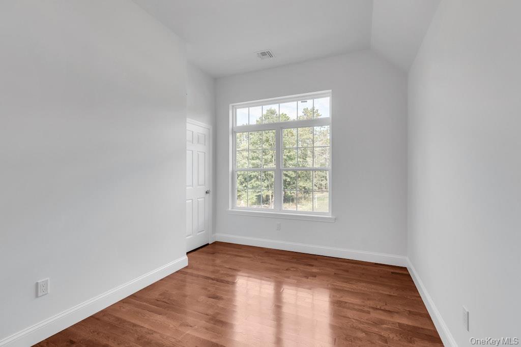 113 Currans Road Property Photo 25