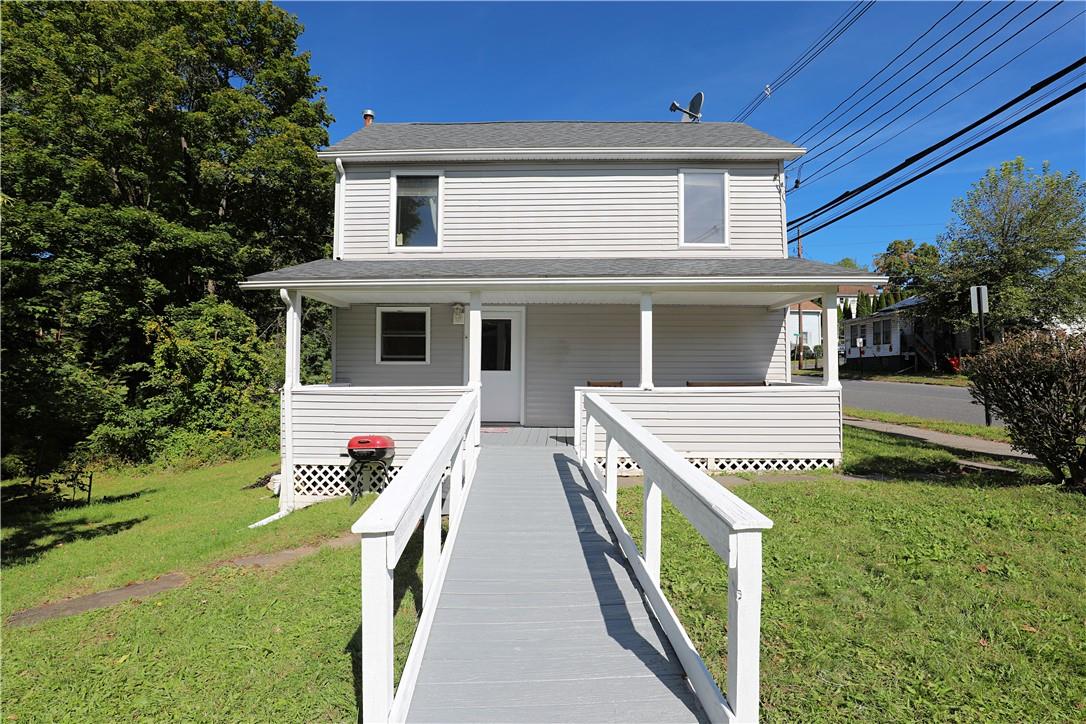 110 W Bridge Street Property Photo