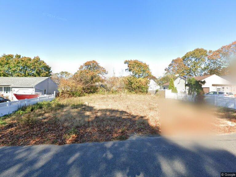 33 Ranch Drive Property Photo