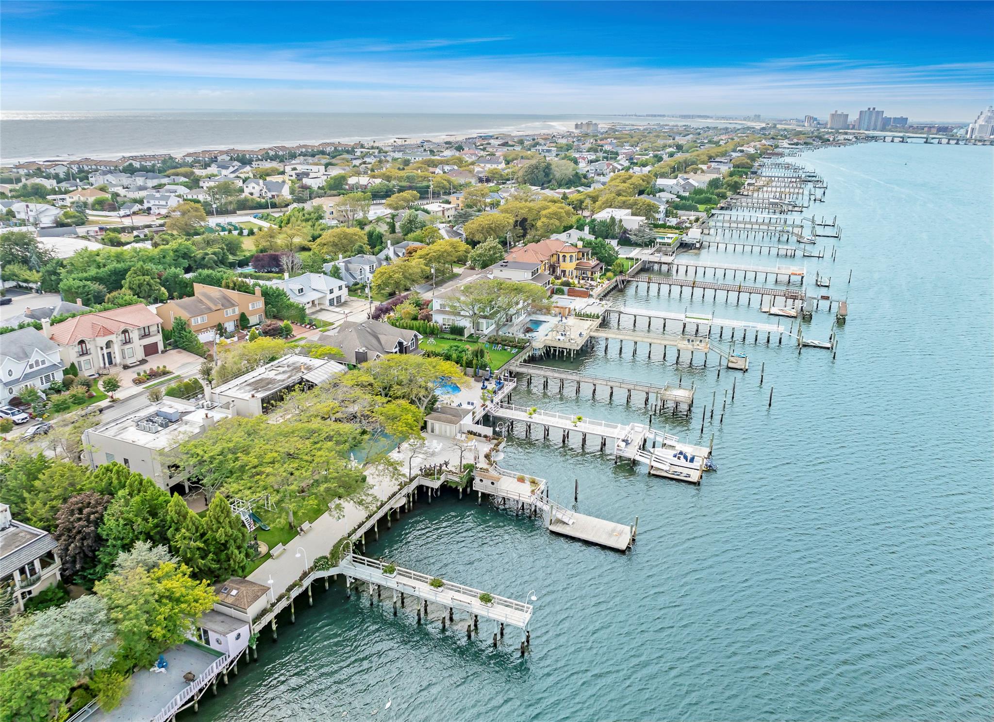 1526 Bay Boulevard Property Photo