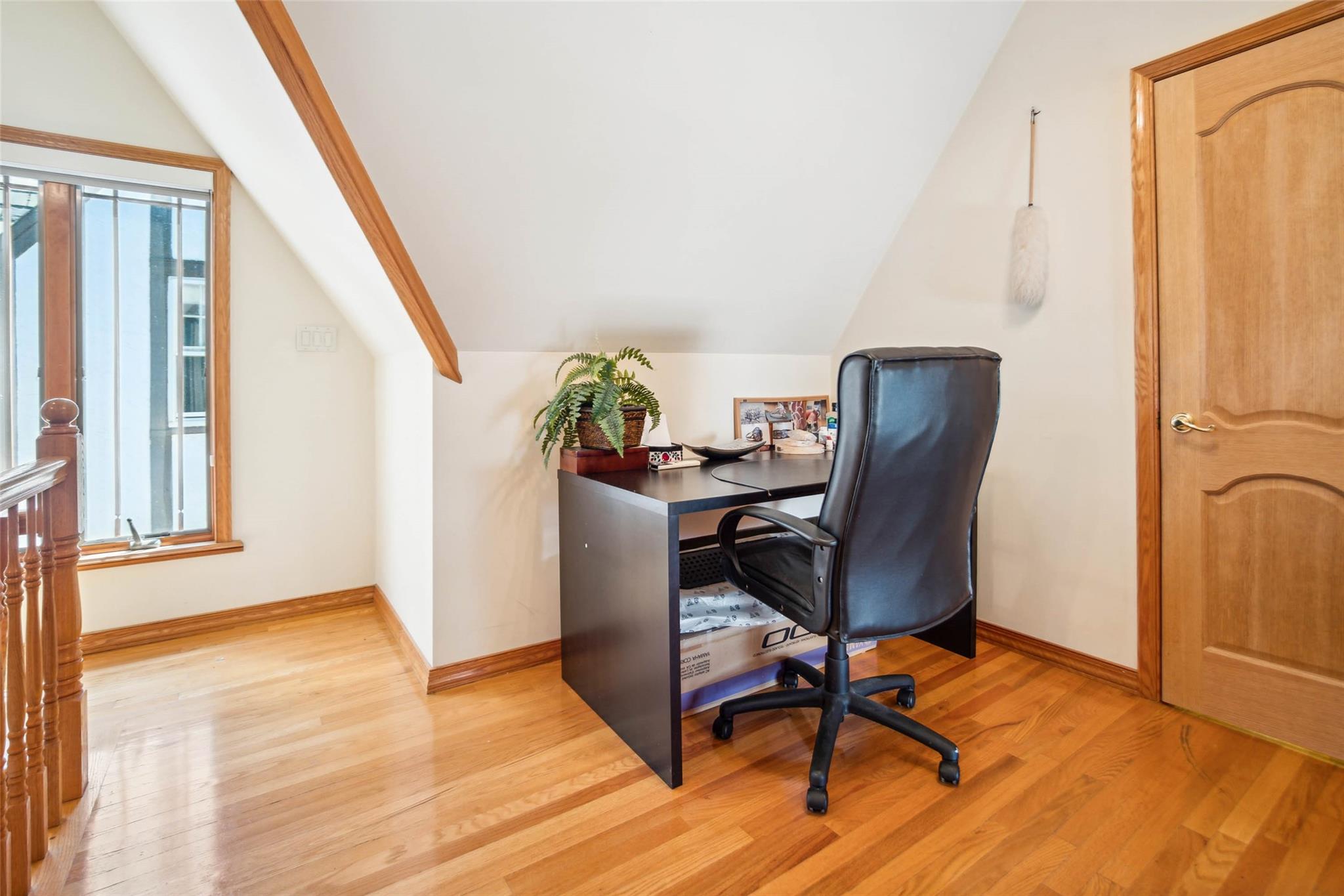 71-38 Harrow Street Property Photo 14