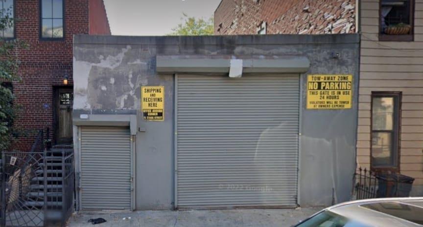 74 Ten Eyck Street Property Photo