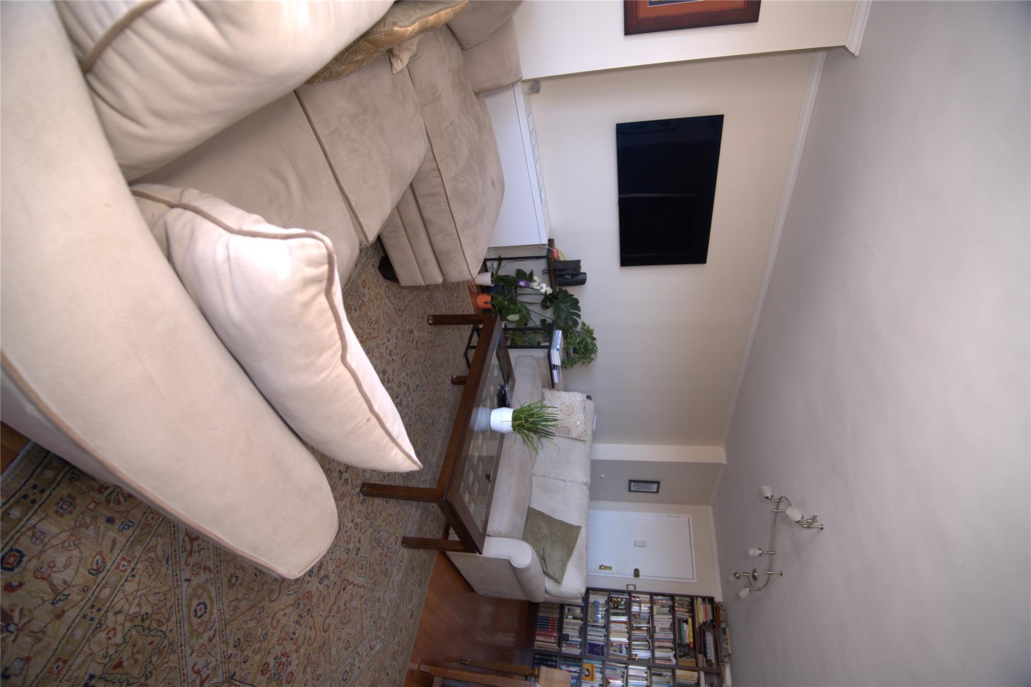 72-35 112 Street 12c Property Photo 8