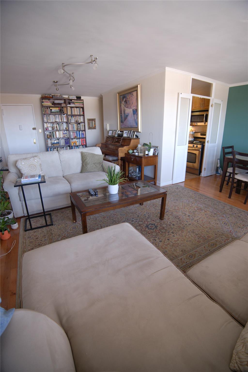 72-35 112 Street 12c Property Photo 9