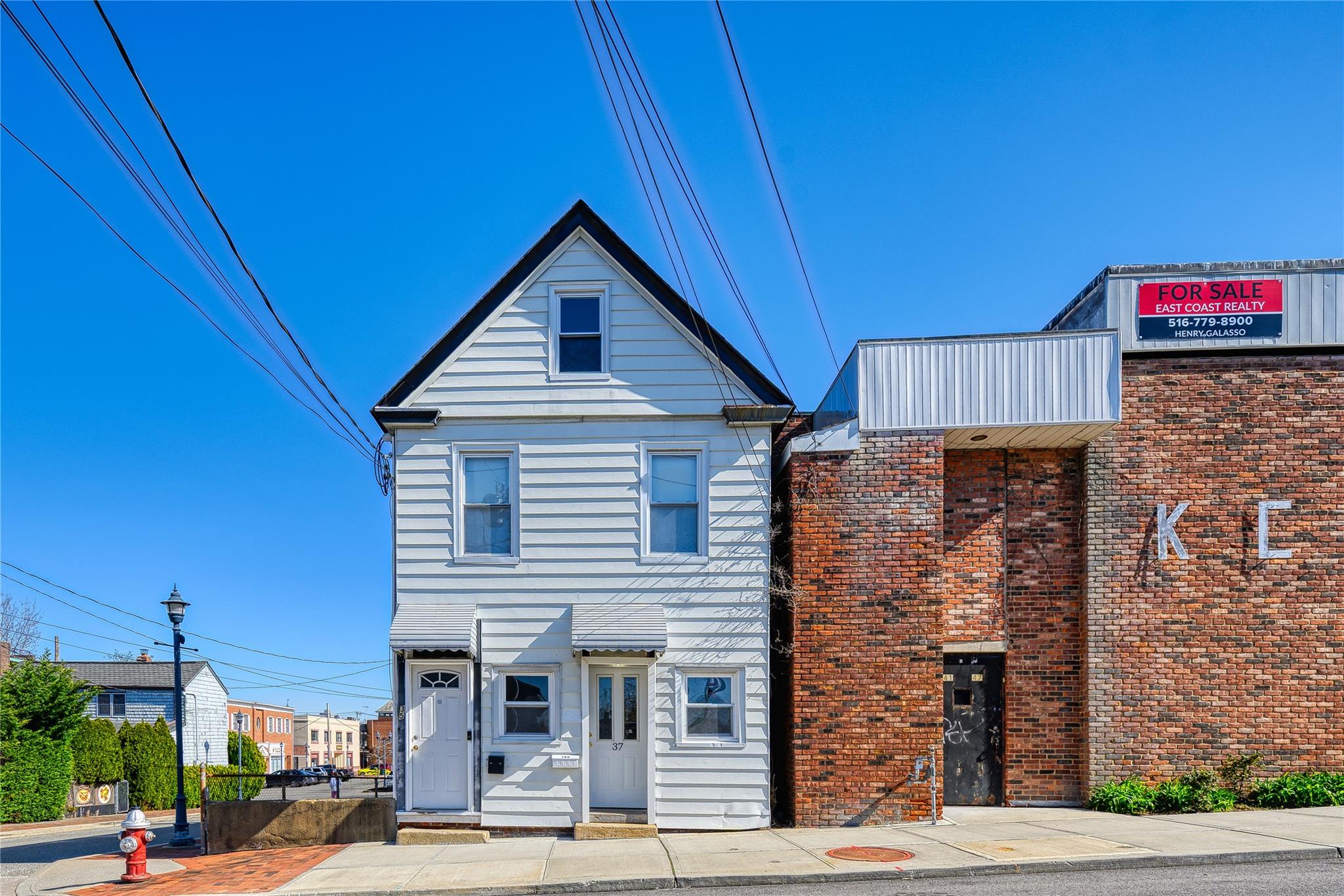 37 Summit St Property Photo