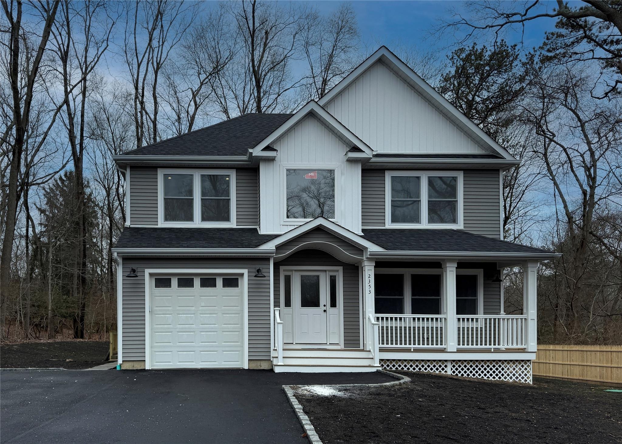2353 N Wading River Road Property Photo