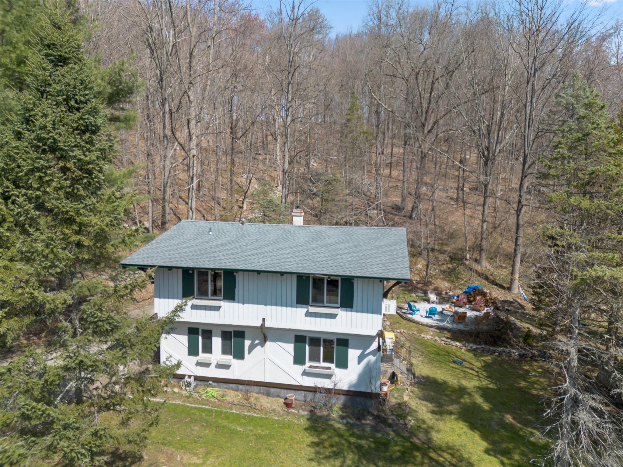 10 Breezy Park Road Property Photo