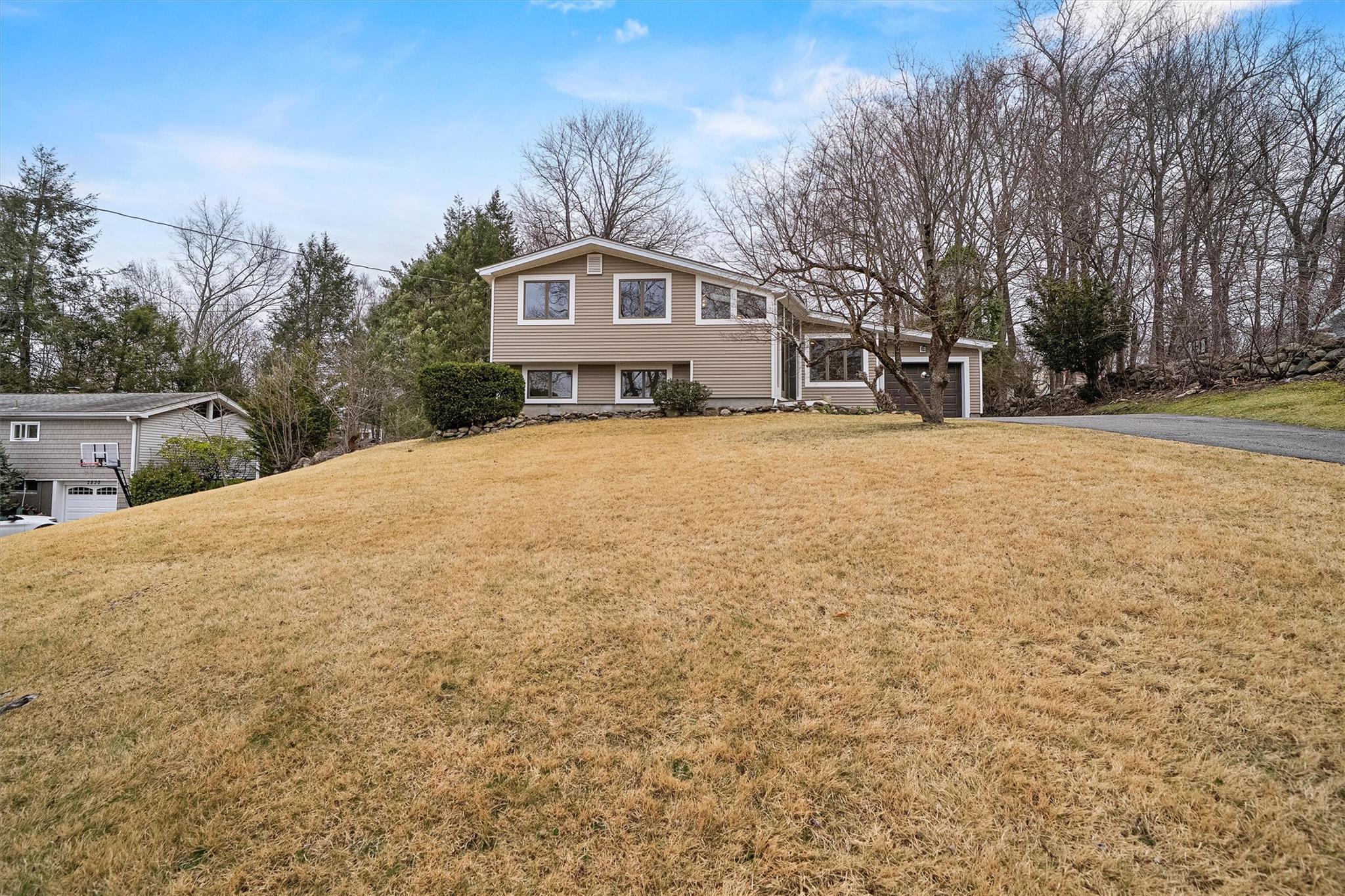 2822 Walker Drive Property Photo