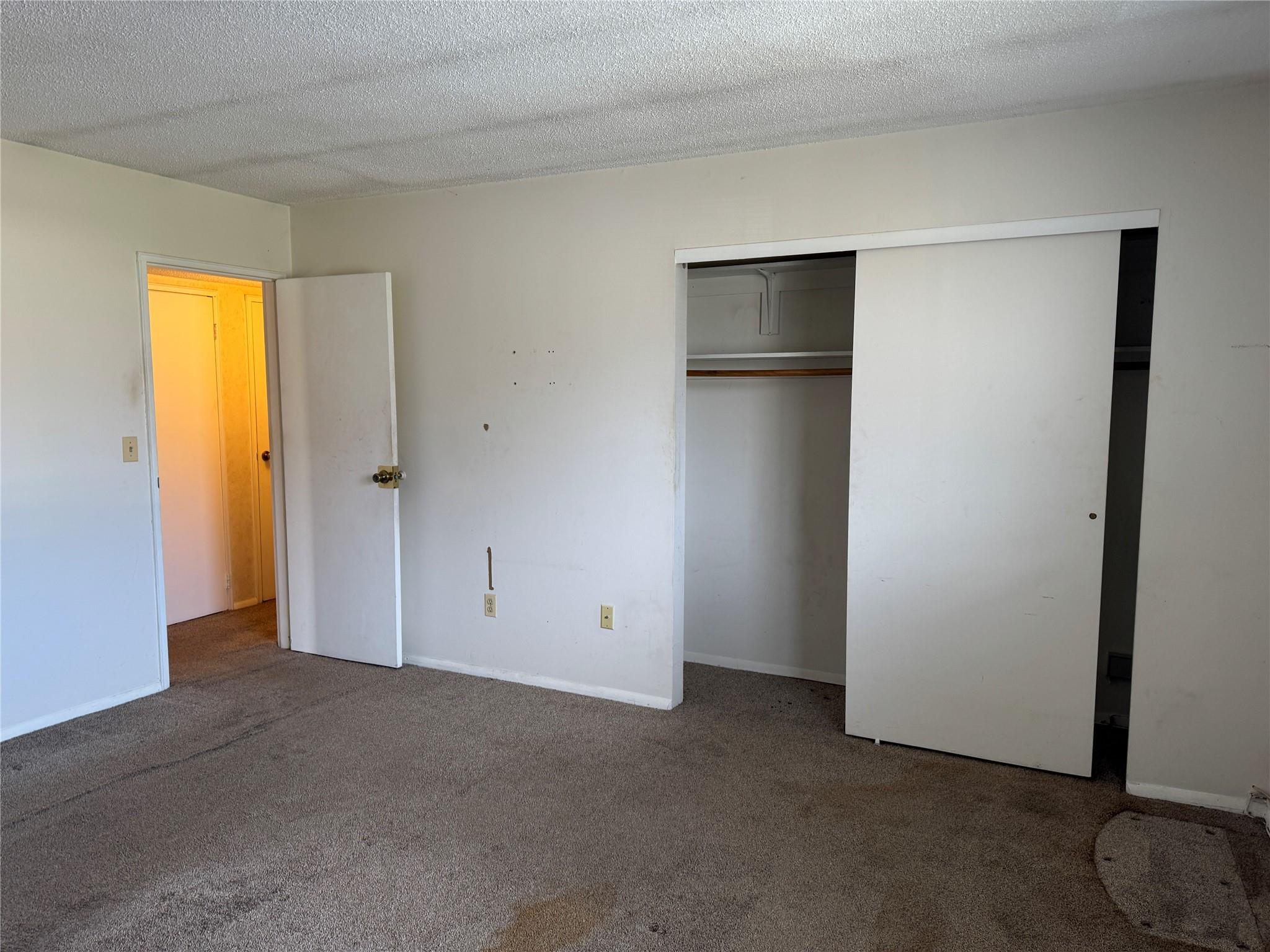 1905 Cortland Drive 19e Property Photo 11