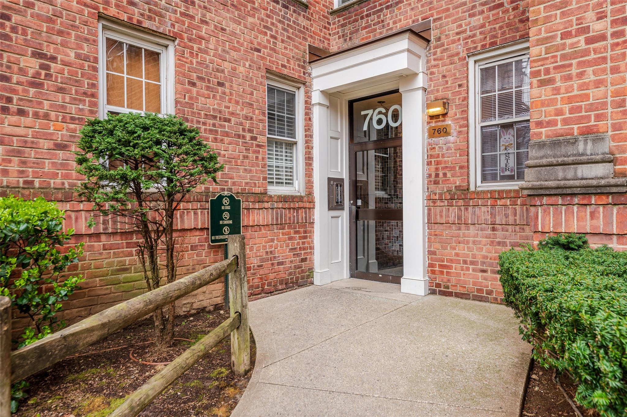 760 Bronx River Road A57 Property Photo