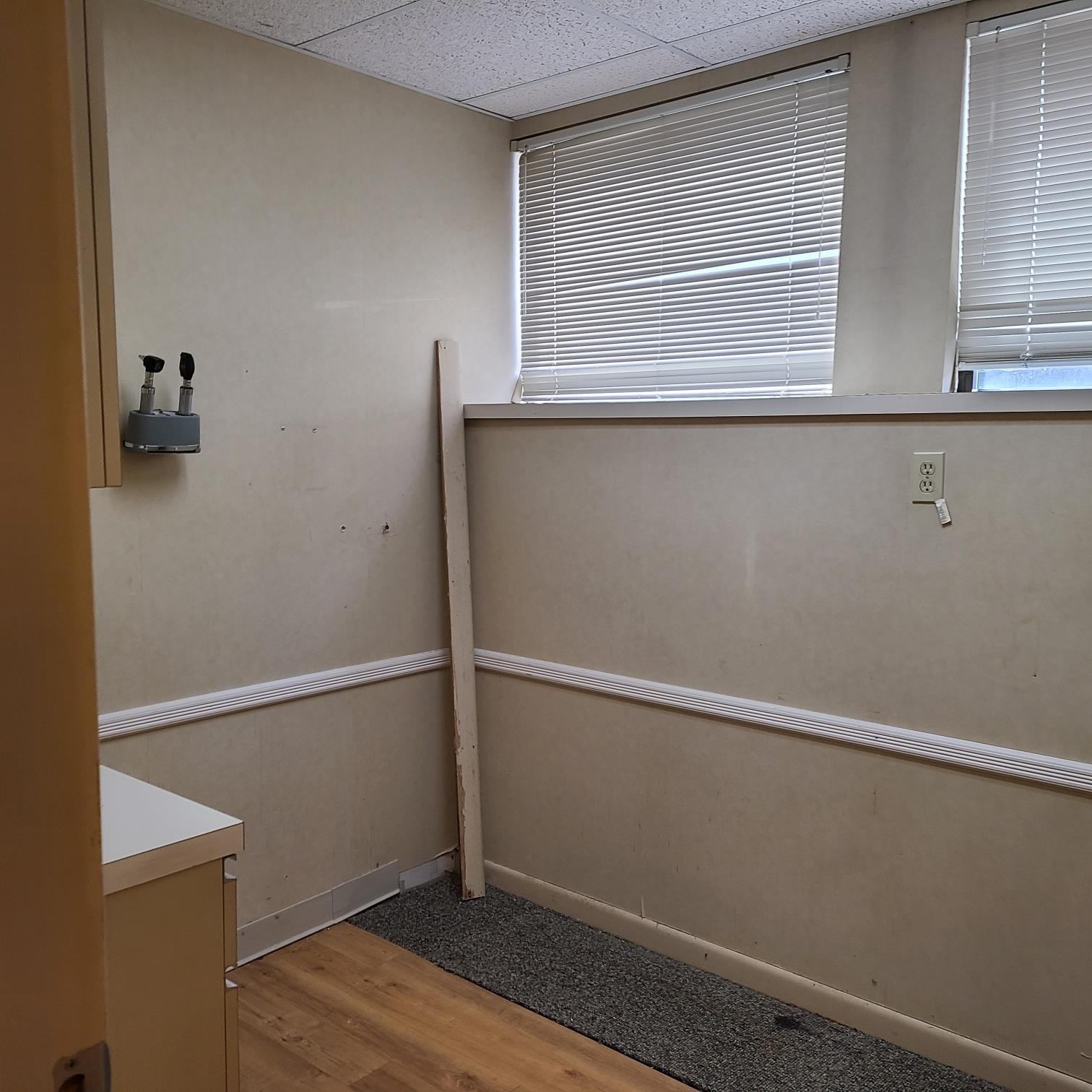 152 E Main Street C Property Photo 12