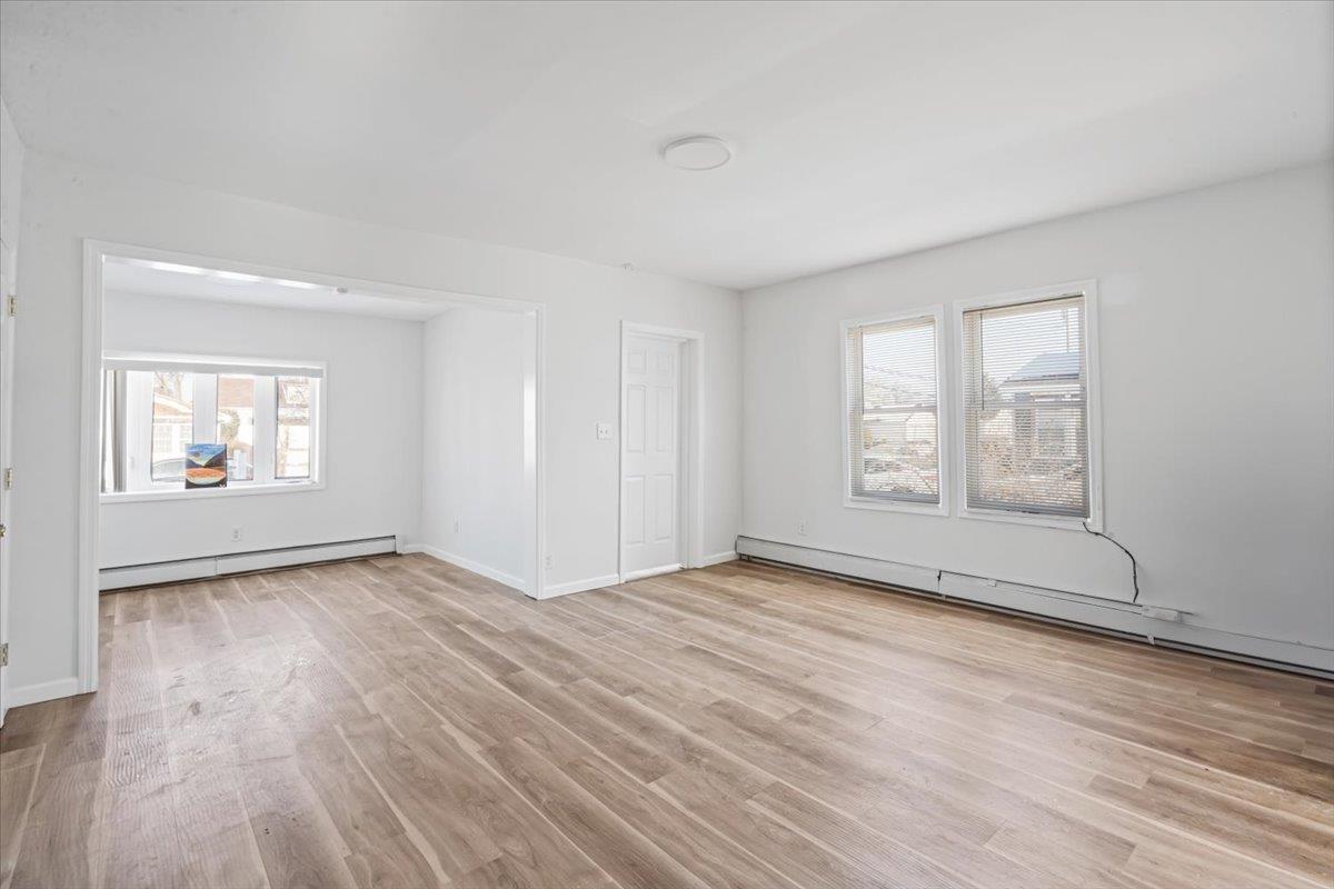 208 Princeton Street Property Photo 4