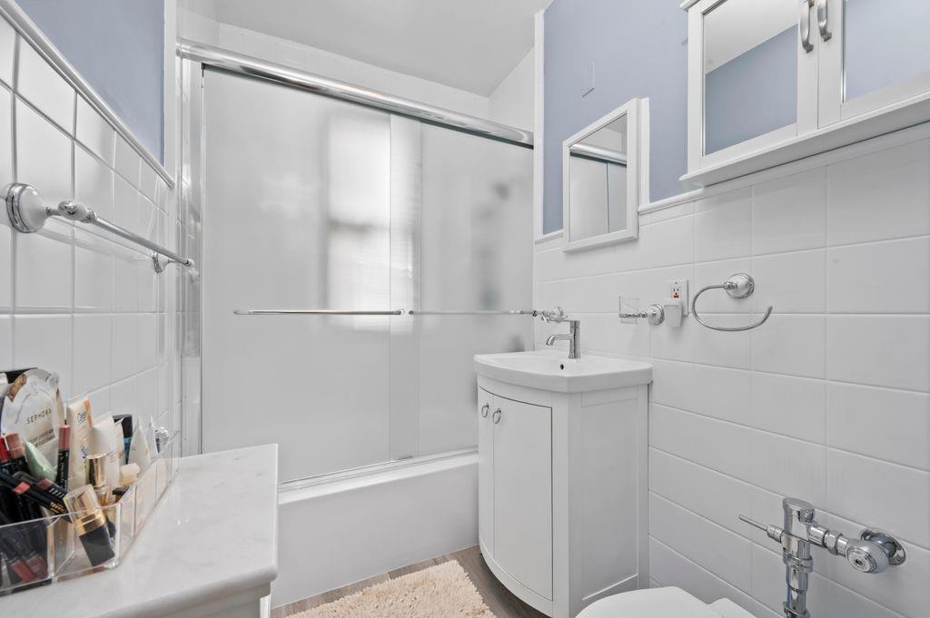 9437 Shore Road A1 Property Photo 10