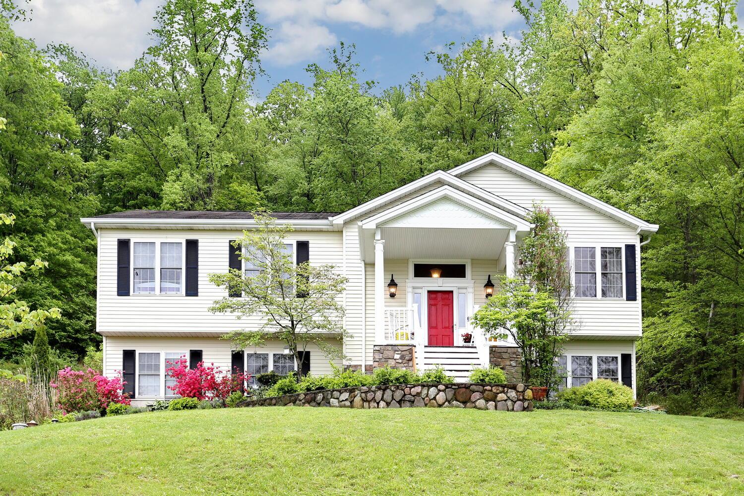 43 Hickory Road Property Photo 1