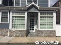 54 Roslyn Avenue Property Photo