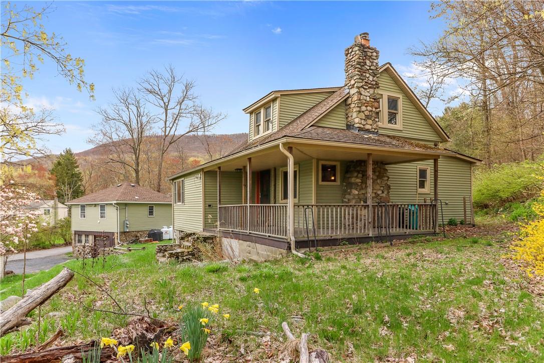2 Iris Road Property Photo