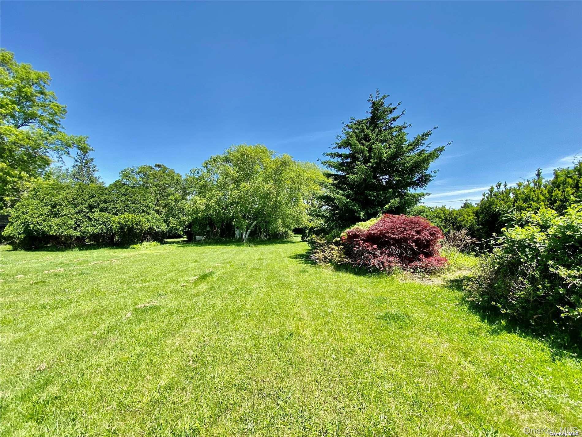 1685 Peconic Lane Property Photo 20