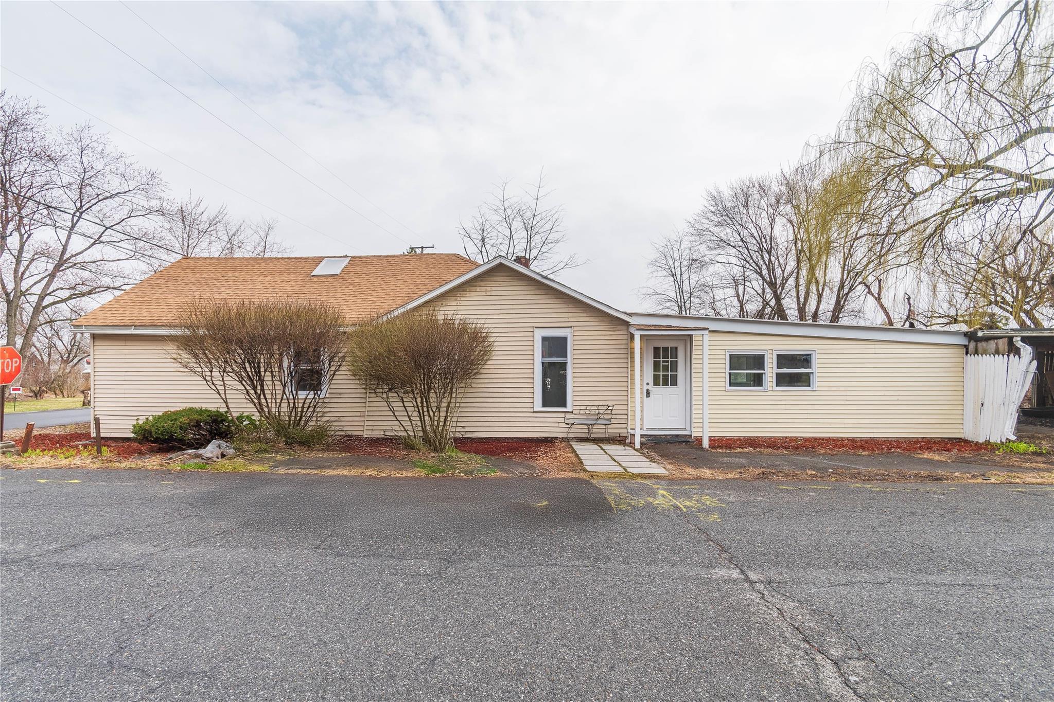 108 John Street Property Photo
