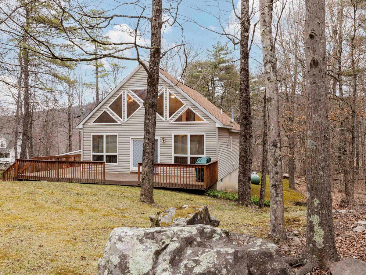 831 N Chodikee Lake Road Property Photo