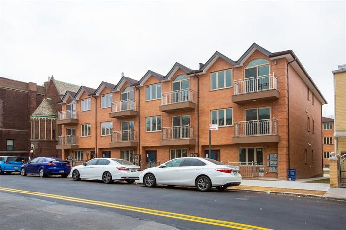 39-55 57 Street Property Photo