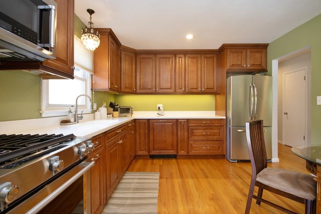 1145 Glen Road Property Photo 3