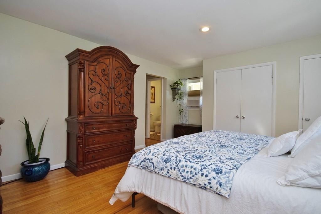 1145 Glen Road Property Photo 11