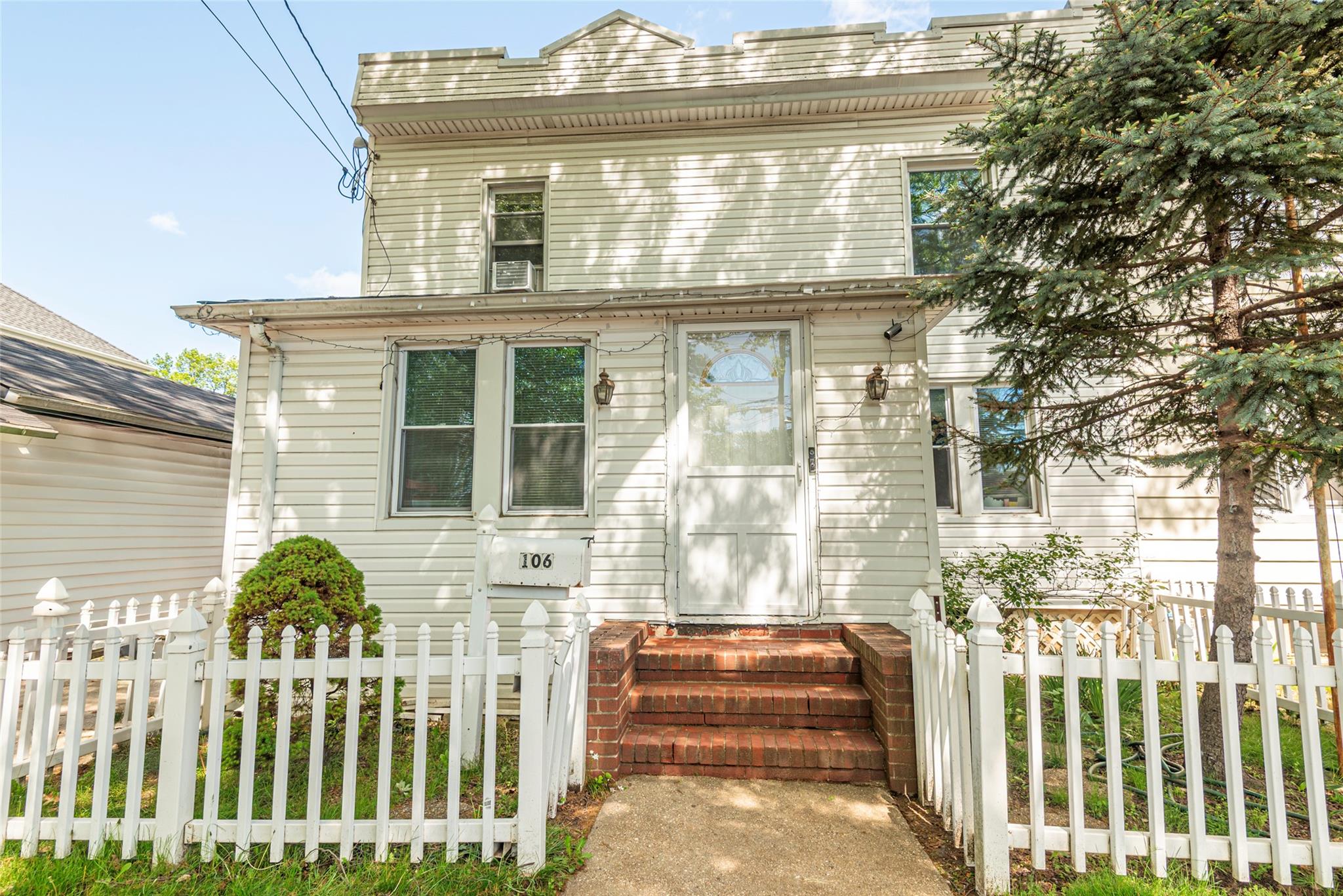106 S 10 Street Property Photo 1