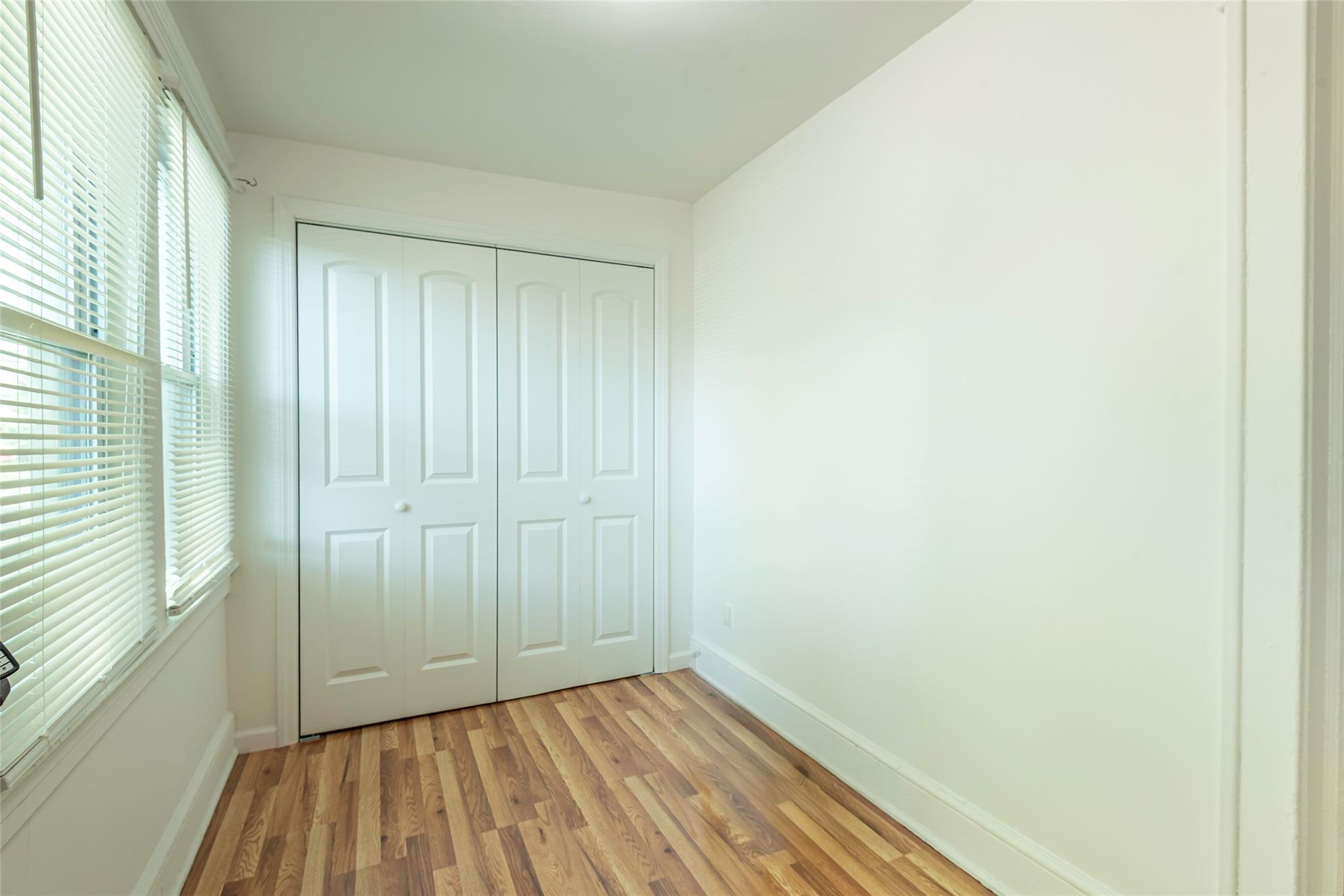 106 S 10 Street Property Photo 4