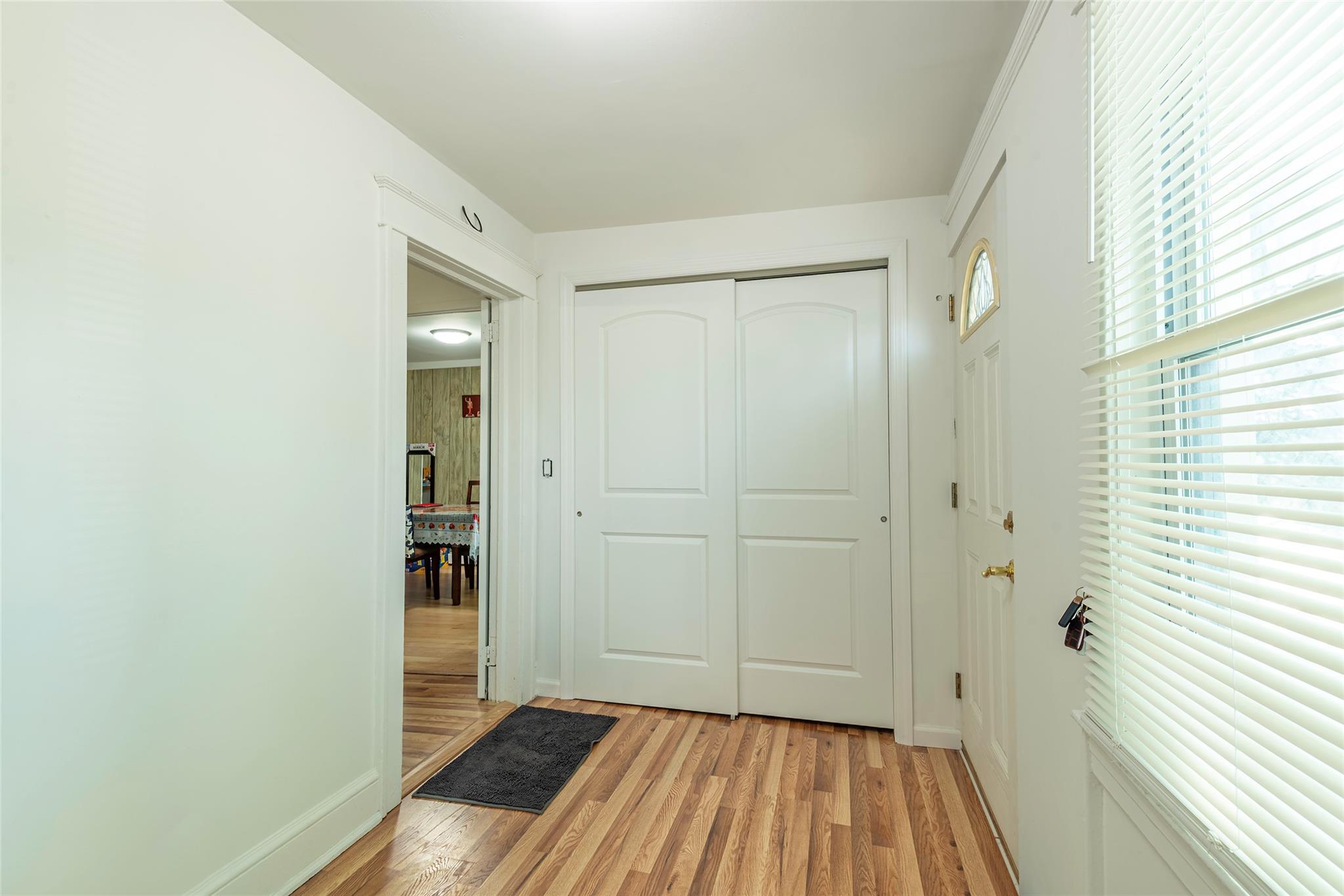 106 S 10 Street Property Photo 5
