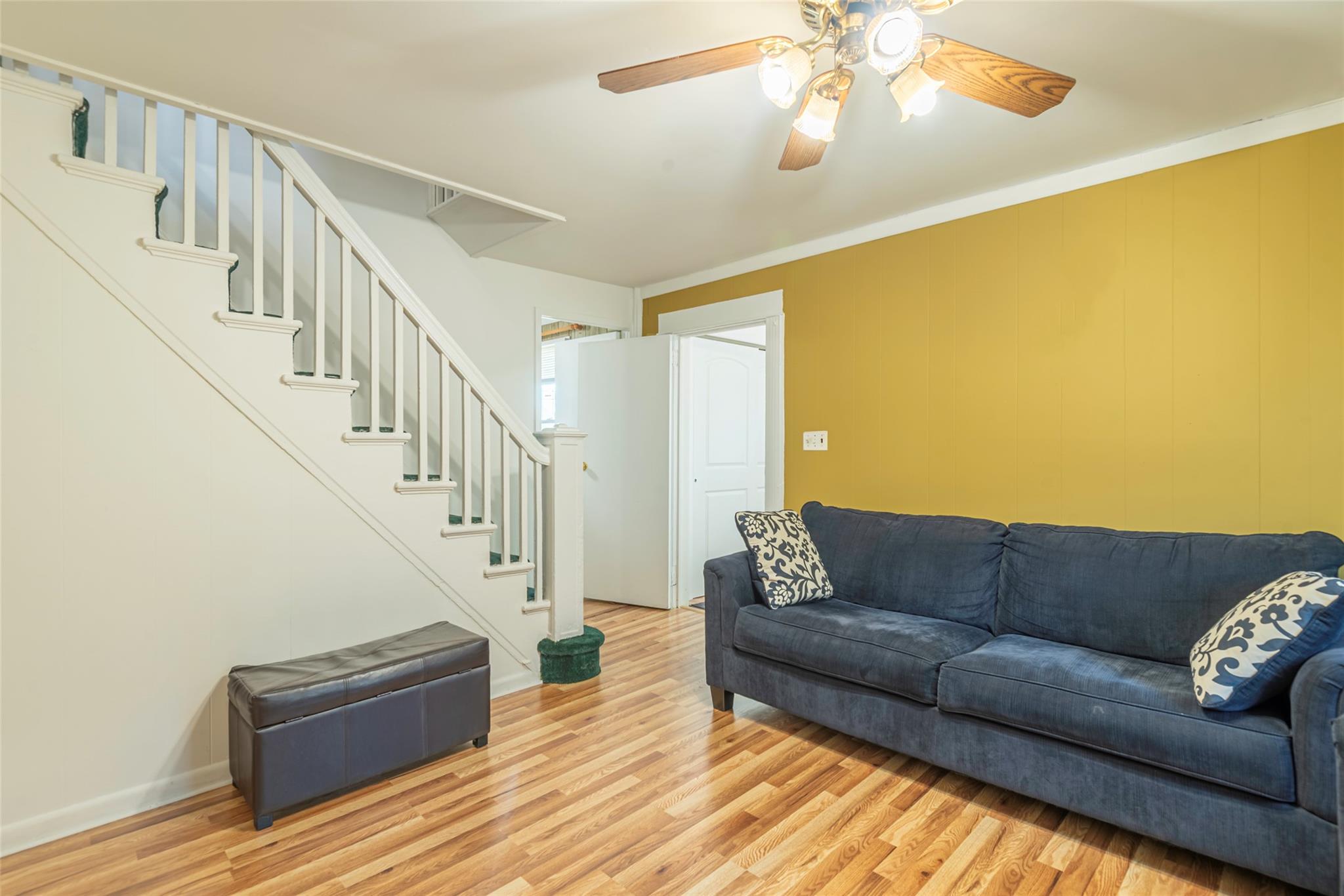 106 S 10 Street Property Photo 11
