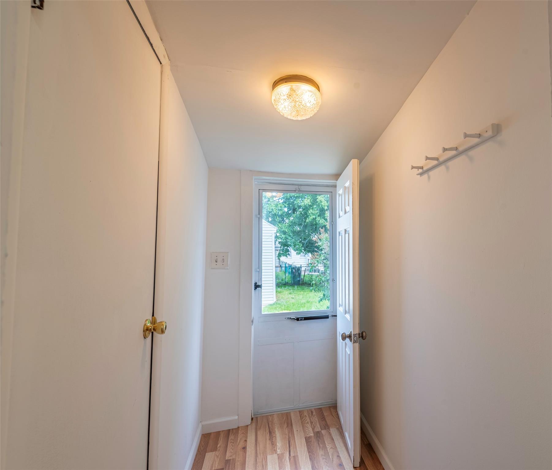 106 S 10 Street Property Photo 27
