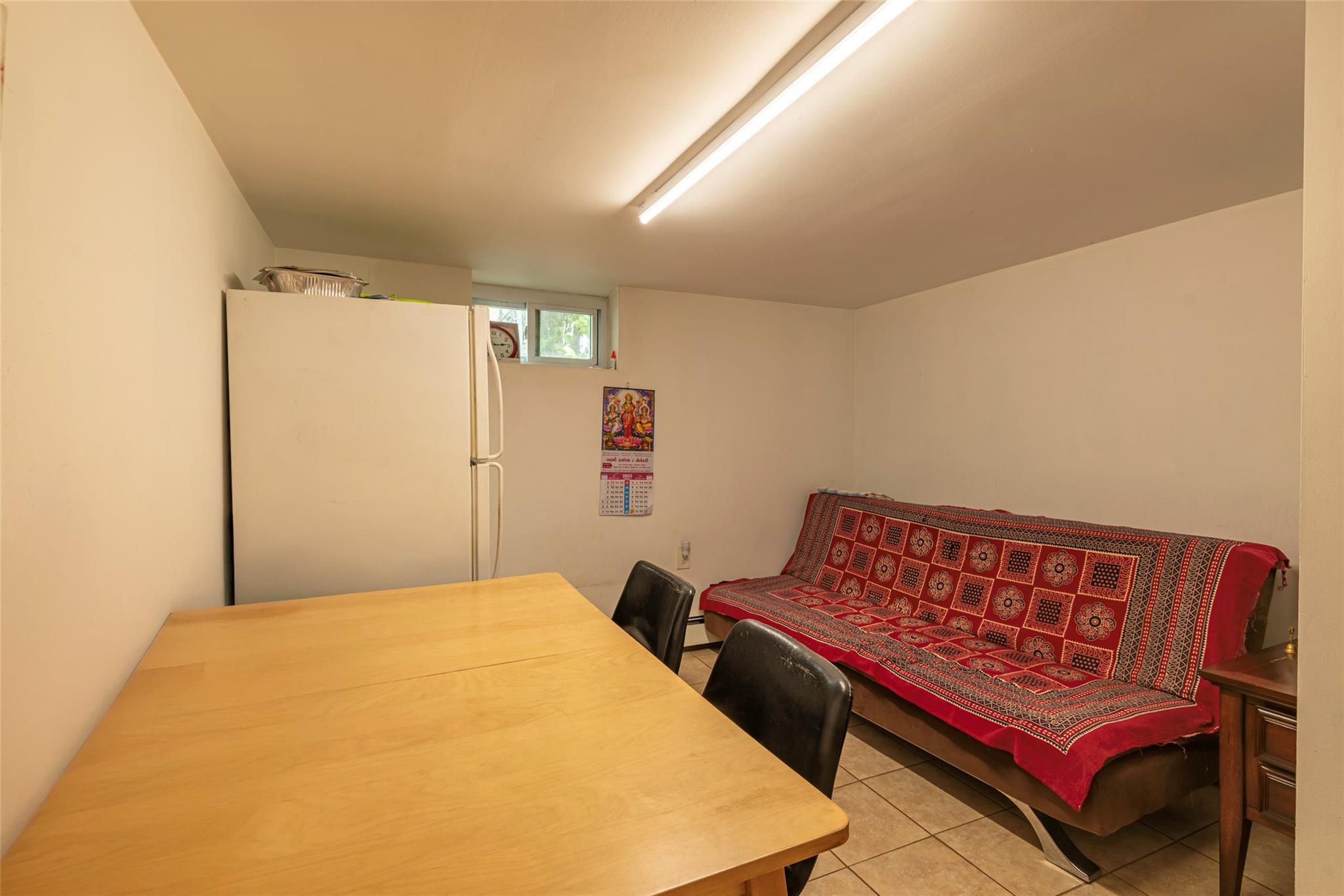 106 S 10 Street Property Photo 28