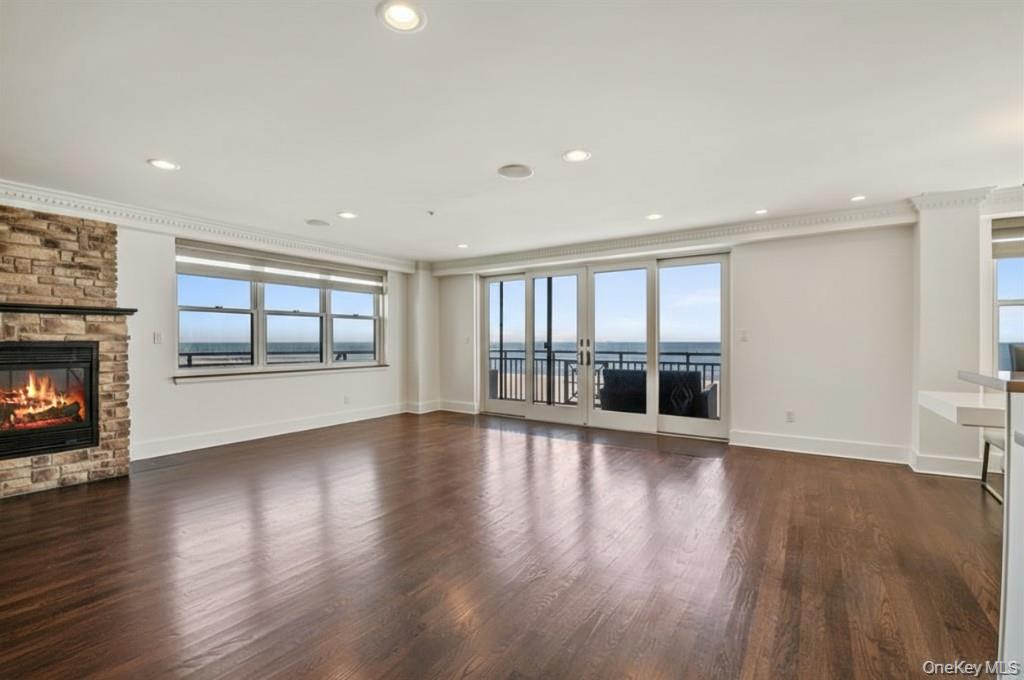 26 W Broadway 505 Property Photo 4