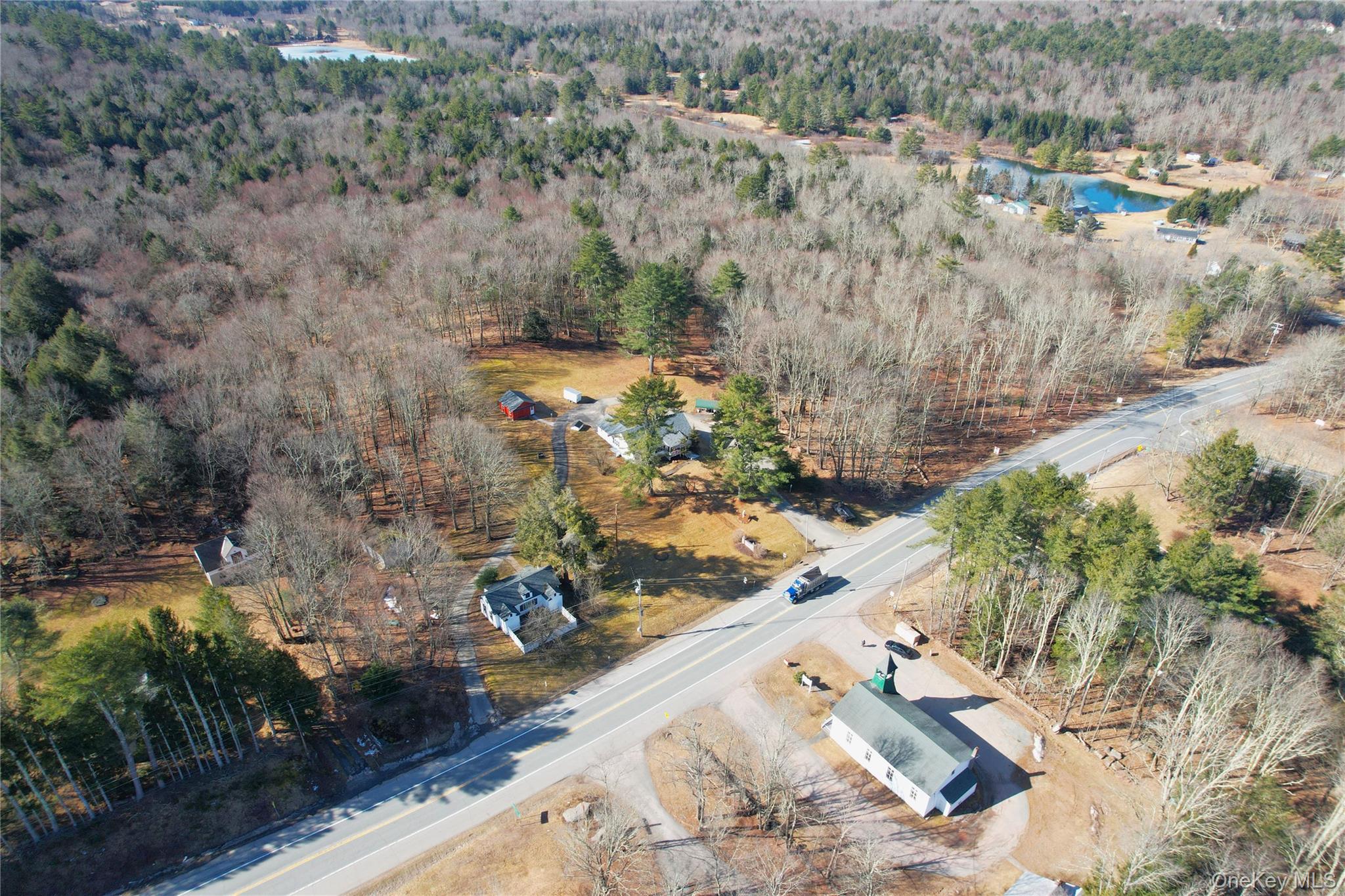 1095 State Route 17b Property Photo 1