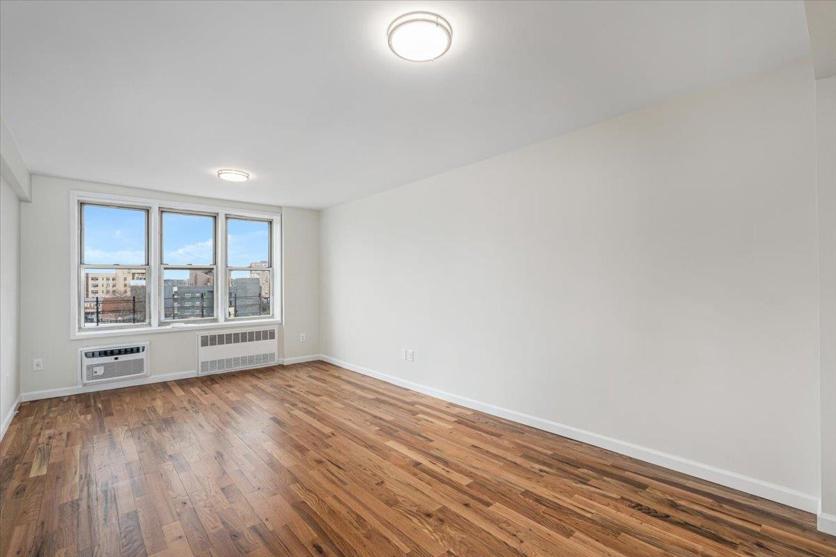 59-30 108 Street 6d Property Photo 11