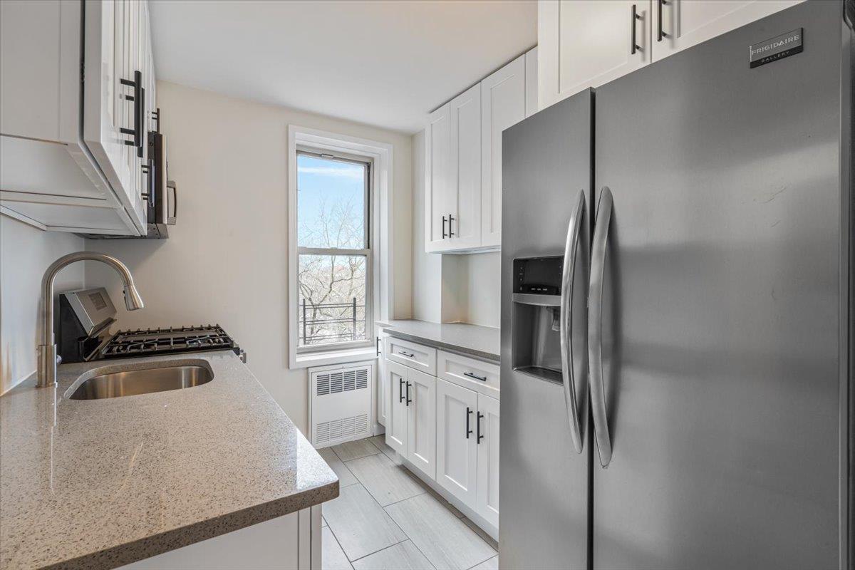 59-30 108 Street 6d Property Photo 17
