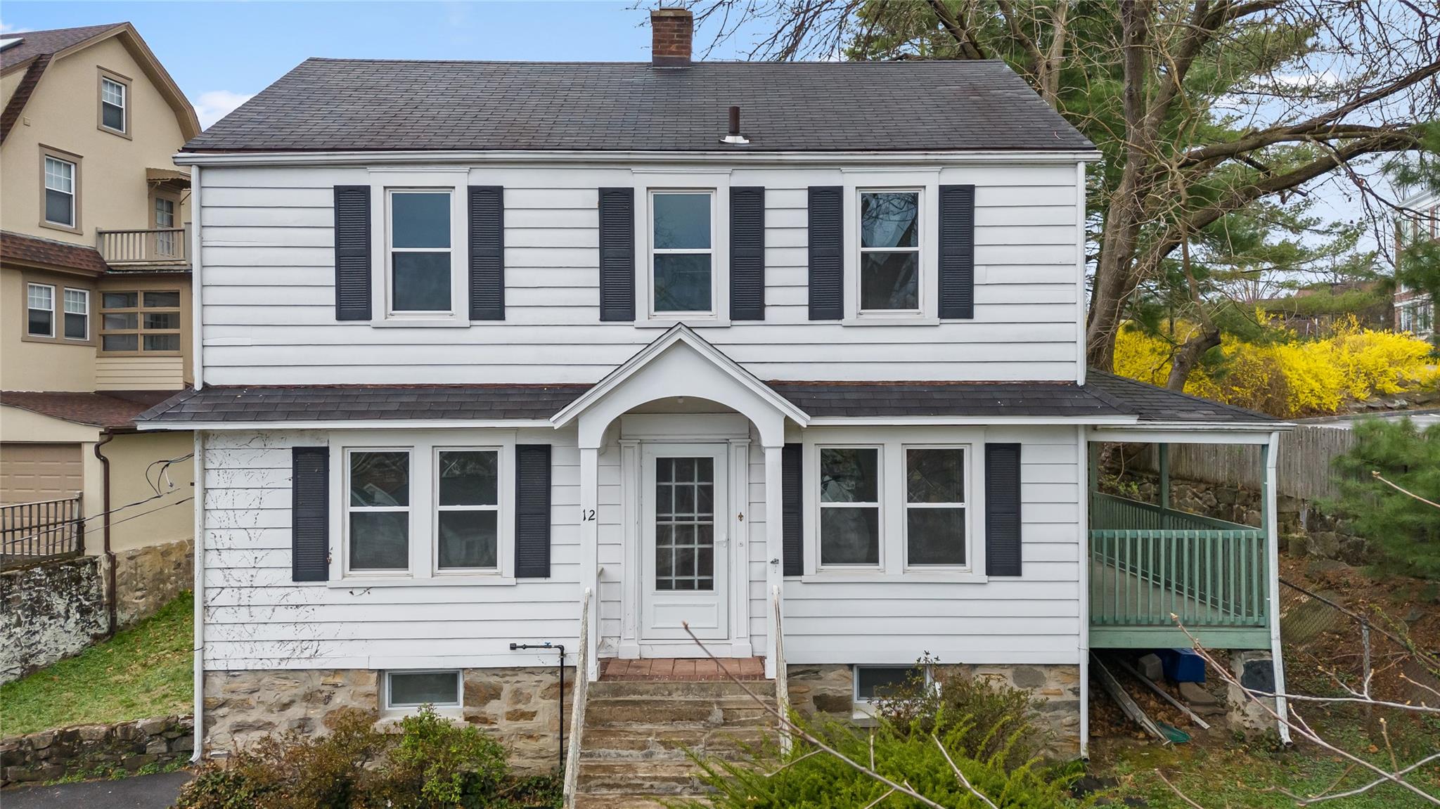 12 Bolling Pl Property Photo