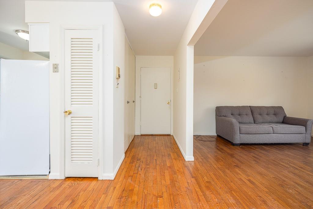 15 Revere Ct 2501 Property Photo 5