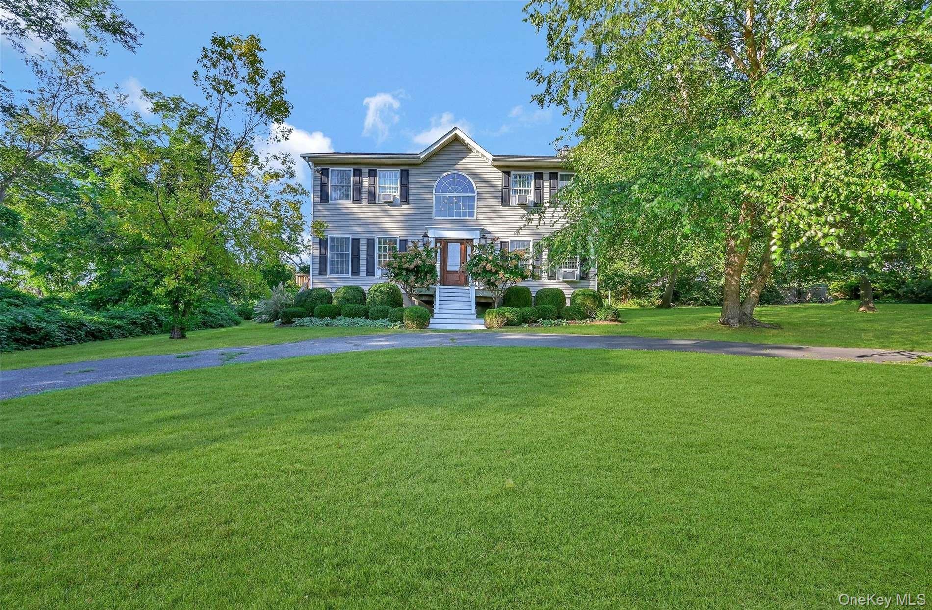 215 Kouros Road Property Photo 1