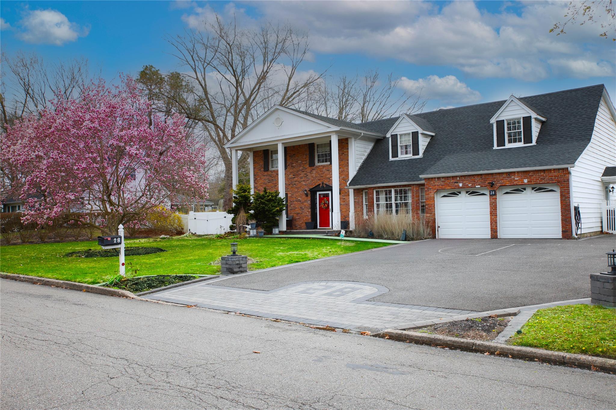 28 Winfield Davis Drive Property Photo