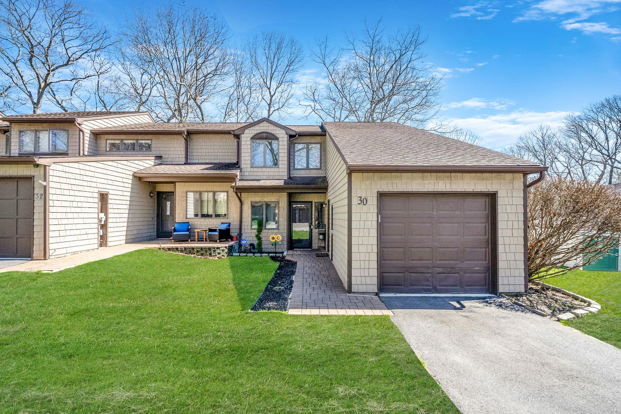 30 Jeremy Circle Property Photo