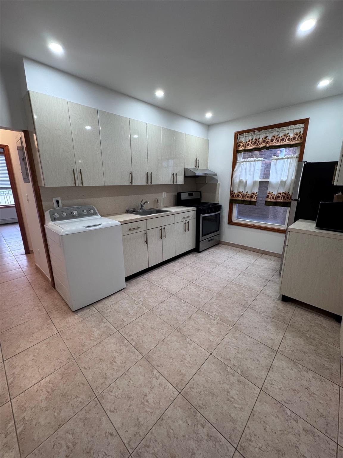6819 Fort Hamilton Parkway 2 Property Photo